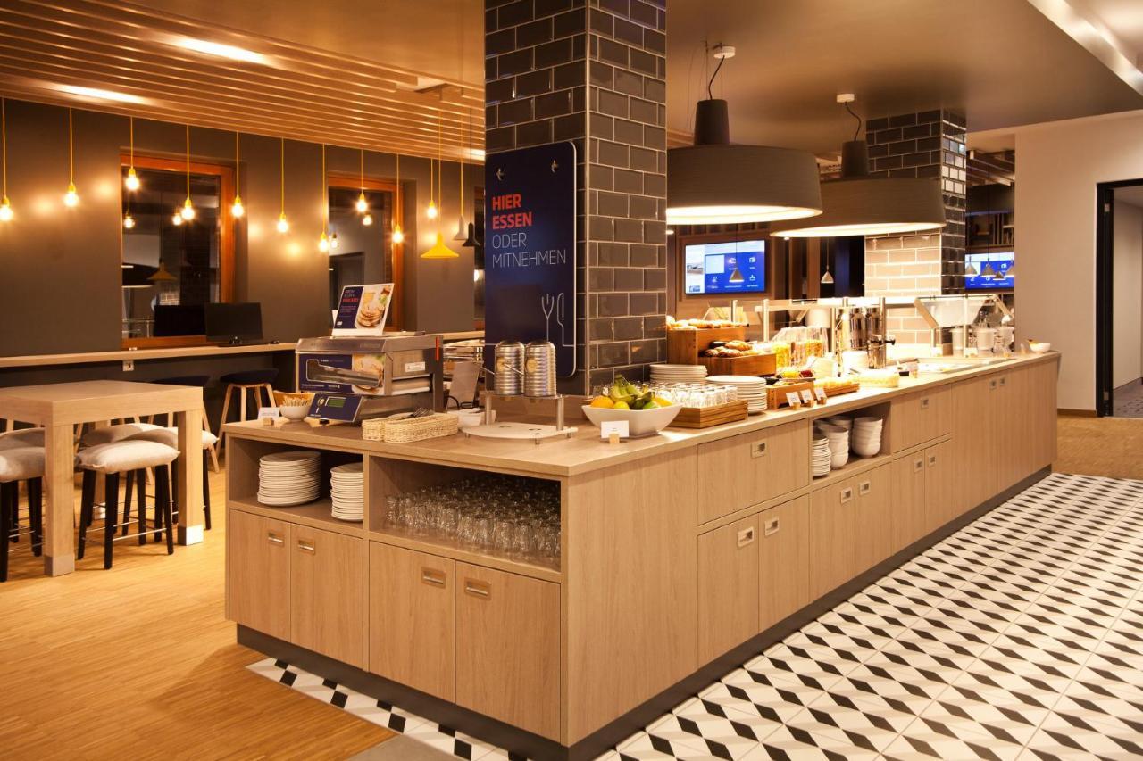 Holiday Inn Express & Suites - Basel - Allschwil By Ihg Exterior foto